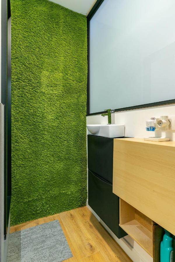 Homeabout Madrid Río Apartment Exterior foto